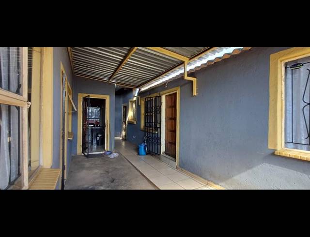 0 BEDROOM HOUSE FOR SALE IN TEMBISA EXT 5